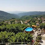 Hotel Amelia Momigno