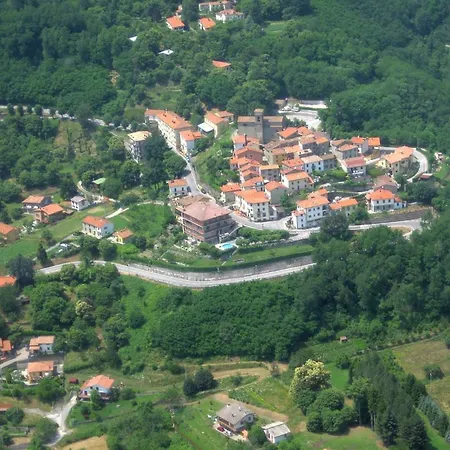 Amelia Szálloda Momigno