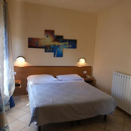 Hotel Amelia 2*