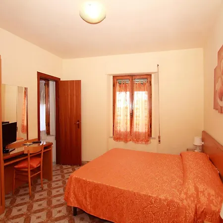 Amelia Hotel